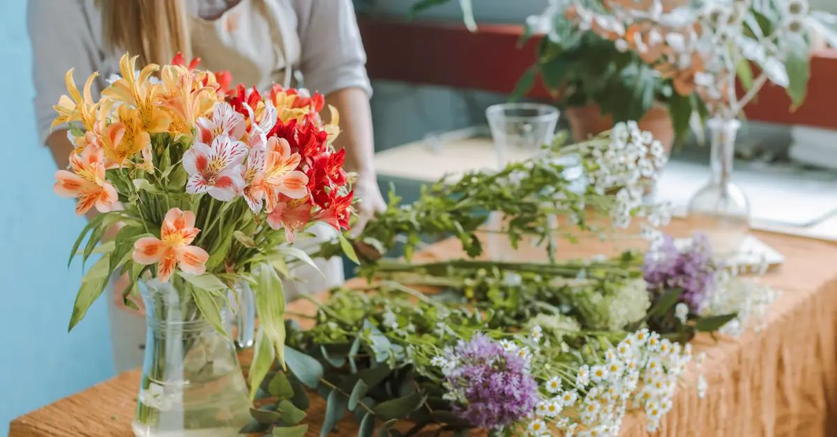 La symbolique des couleurs des fleurs funéraires