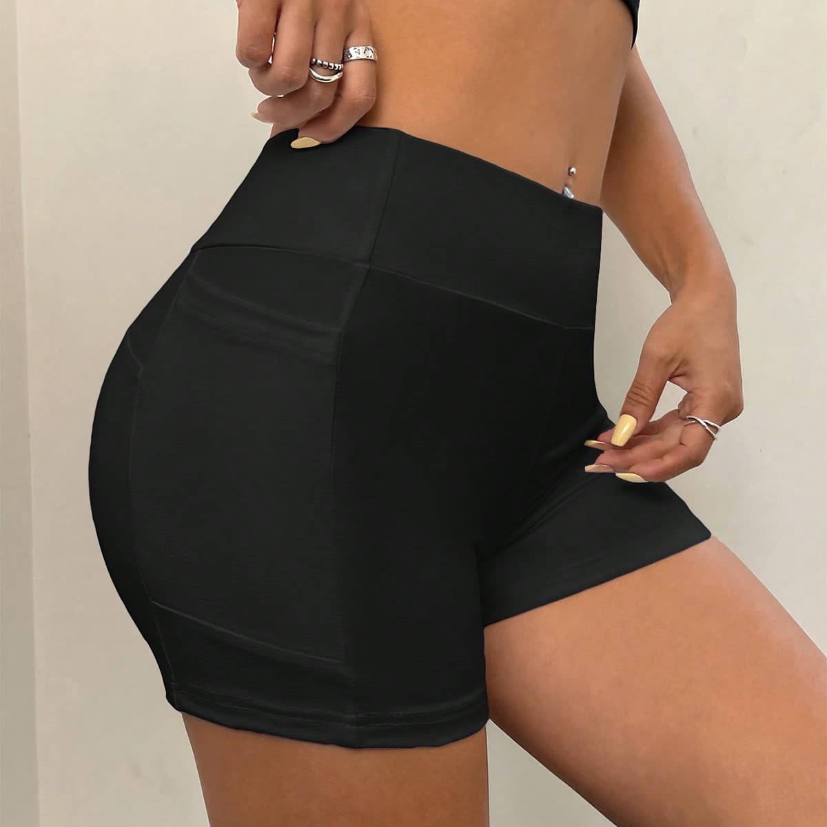 Leggings noir simple pour femme, style court et anti-transparence
